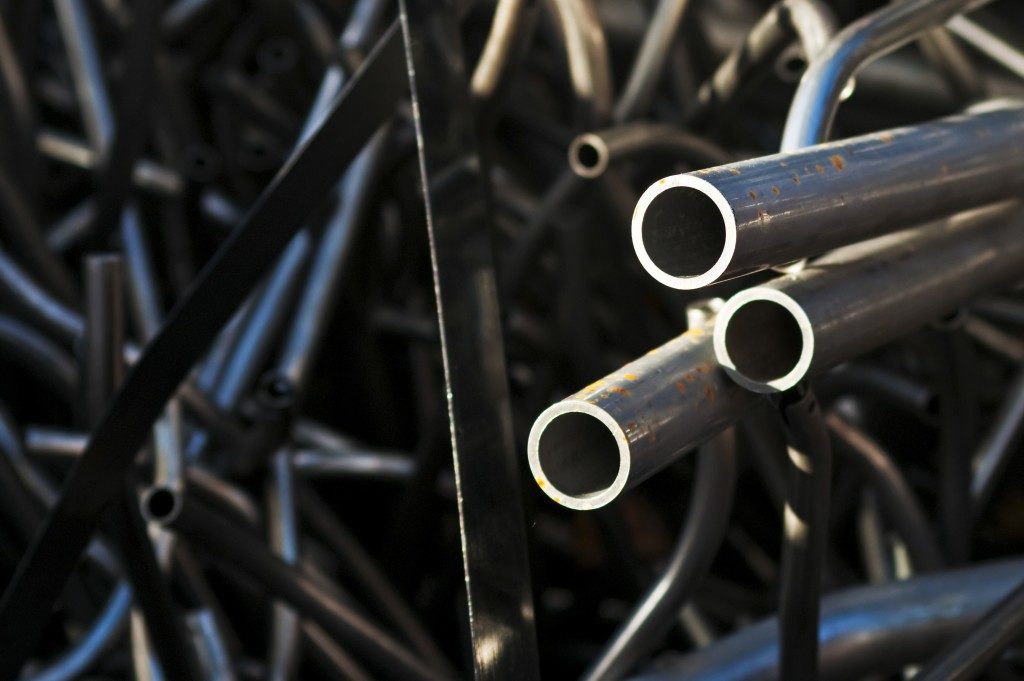 metal pipes